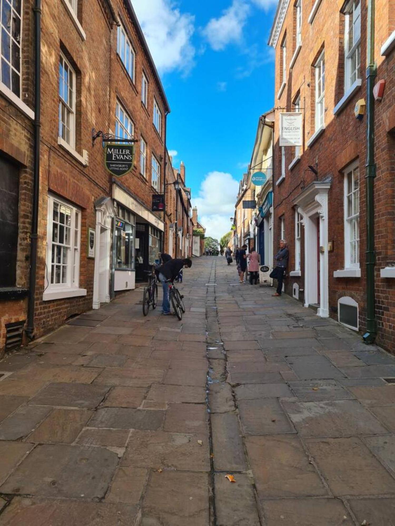 Cosy Corner - Town Centre Flat With Free Nearby Parking Apartment Shrewsbury Exterior photo