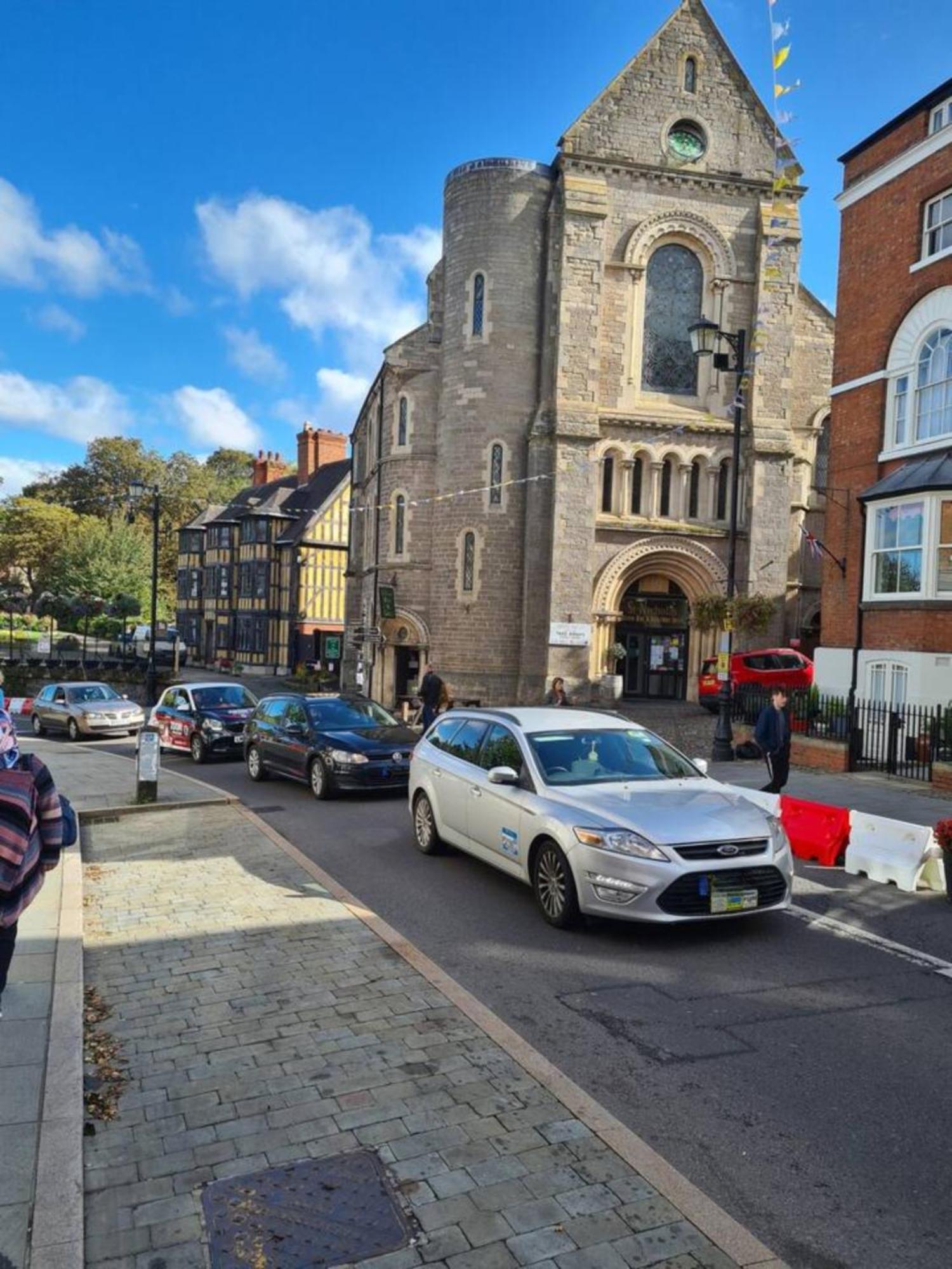 Cosy Corner - Town Centre Flat With Free Nearby Parking Apartment Shrewsbury Exterior photo