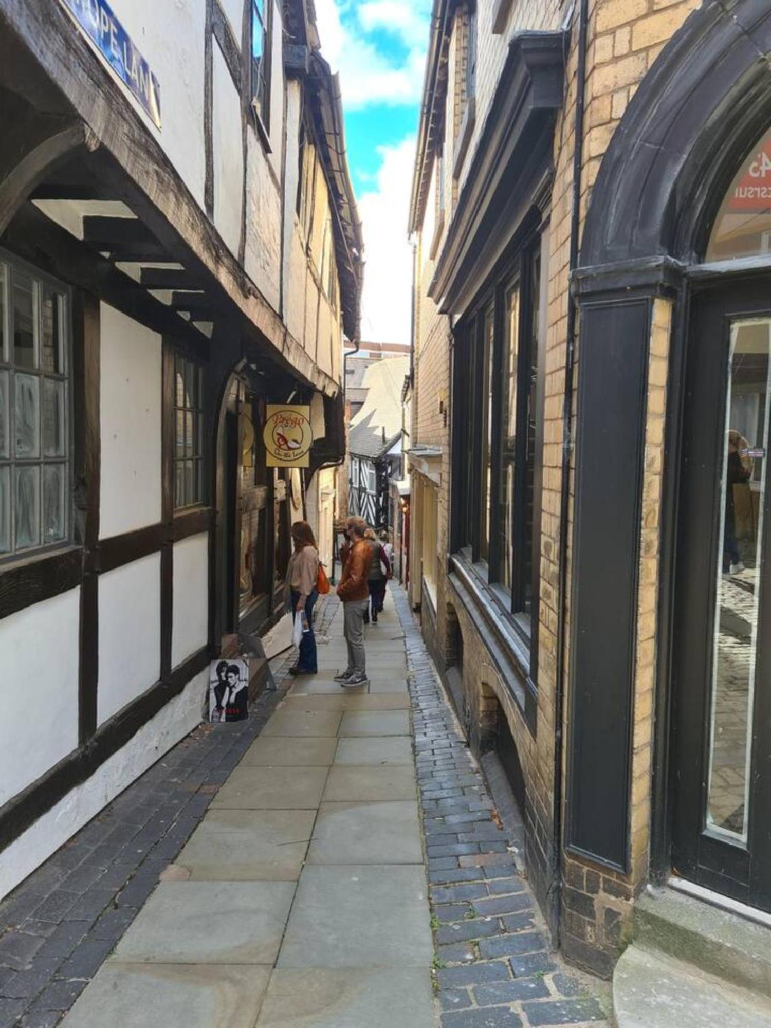 Cosy Corner - Town Centre Flat With Free Nearby Parking Apartment Shrewsbury Exterior photo